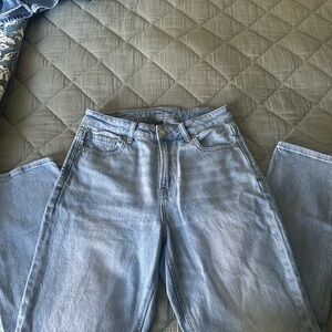 Women's Light Blue Jeans